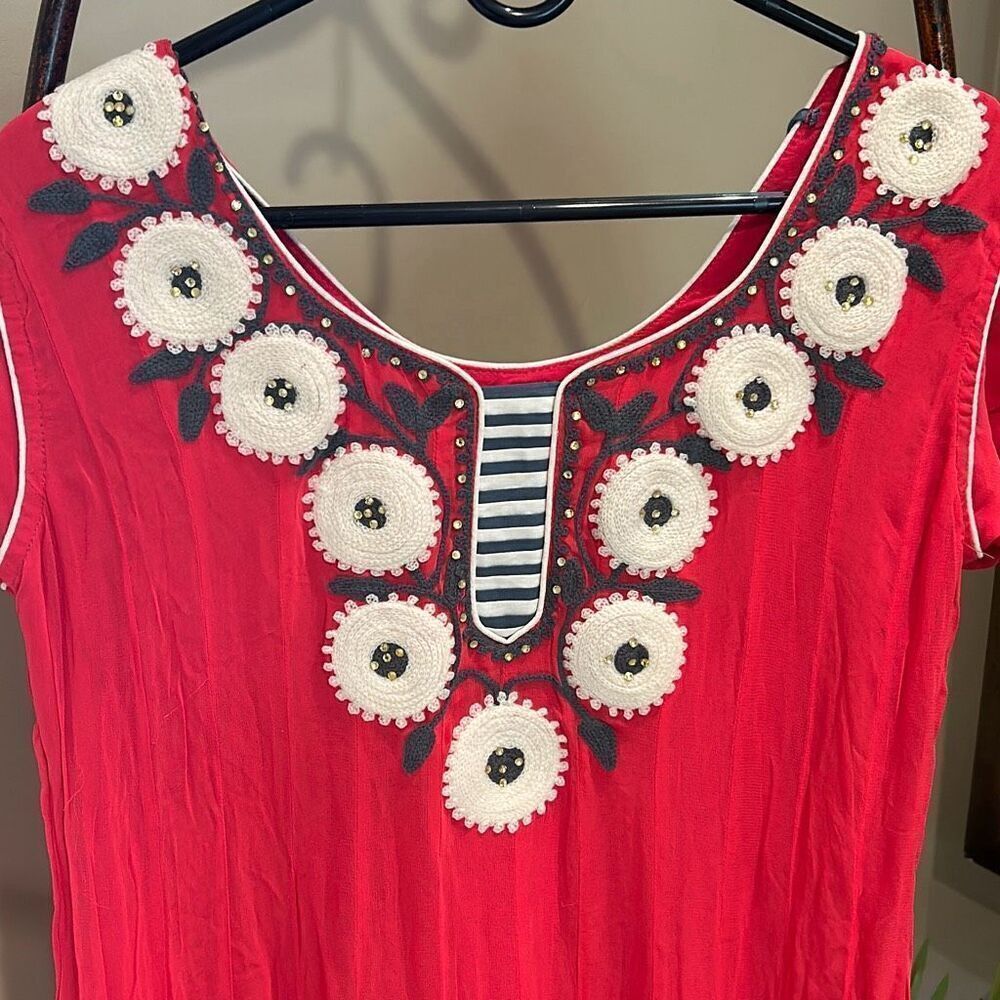 Spectacular Red Embellished Dress - Picture 4 of 17